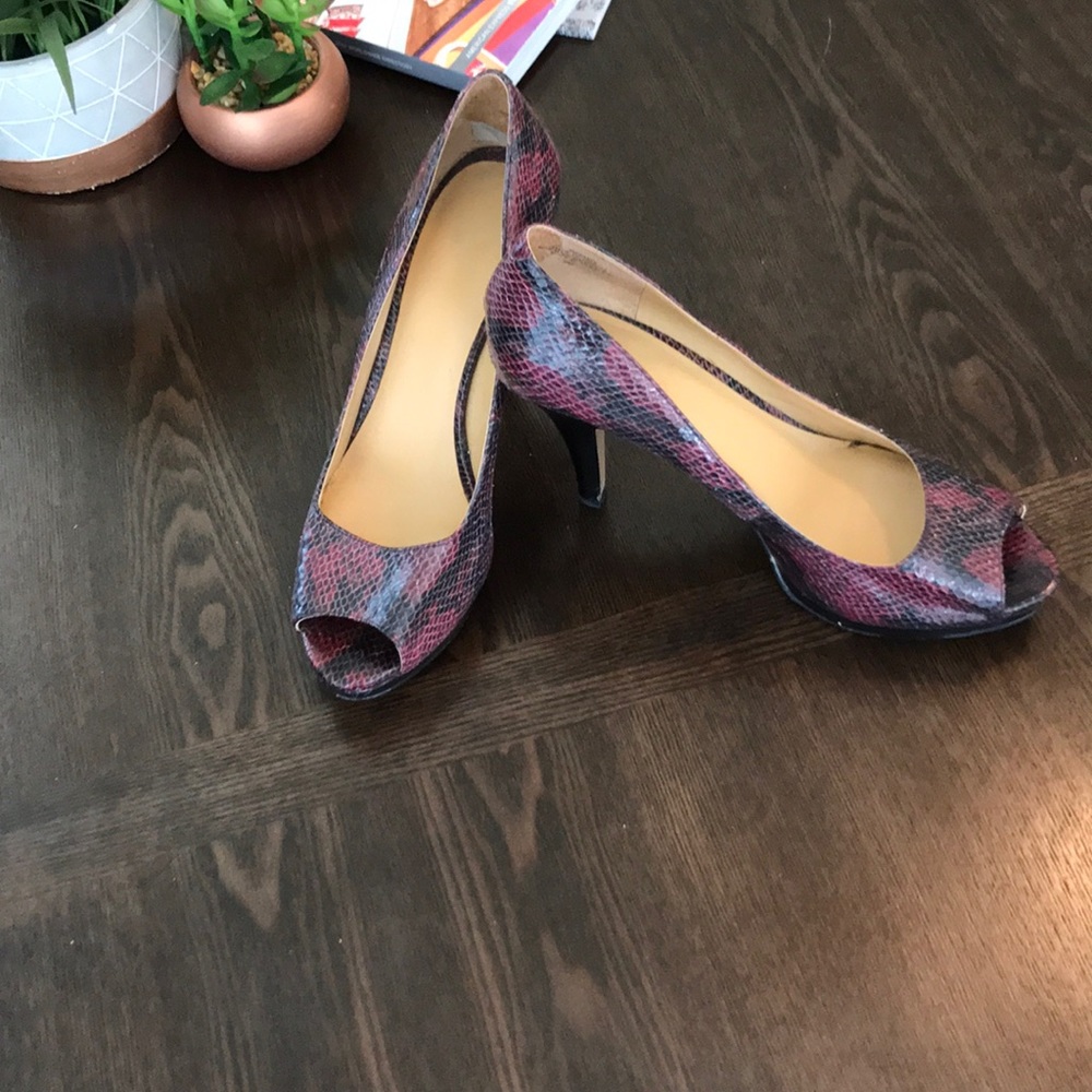 Nine West croc embossed heels with open toe